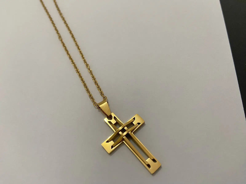 ✨ Colar Masculino de Cruz Crucifixo - Aço Inoxidável Dourado ✨