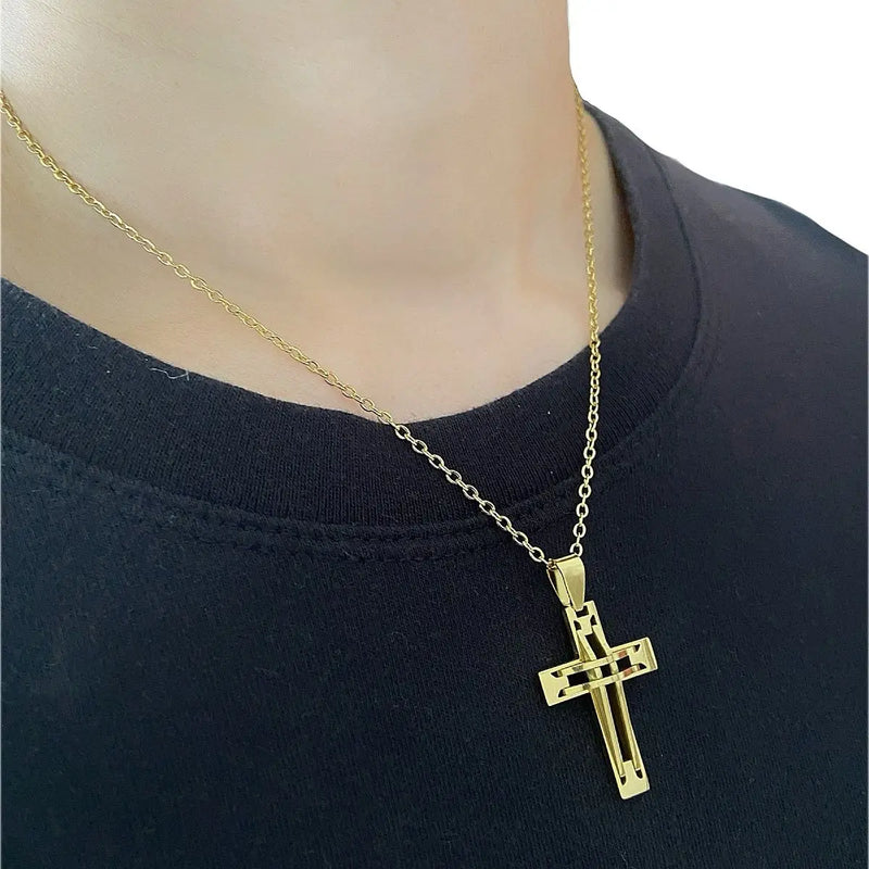 ✨ Colar Masculino de Cruz Crucifixo - Aço Inoxidável Dourado ✨