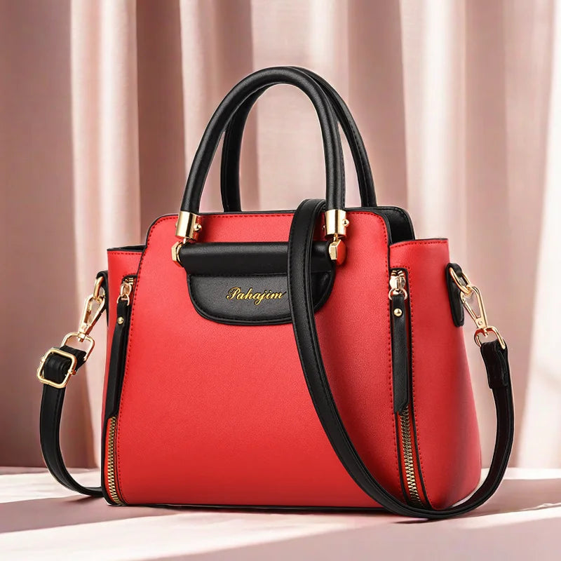 Bolsa Feminina de mão colorida é a escolha perfeita pura elegância e modernidade ao seu look