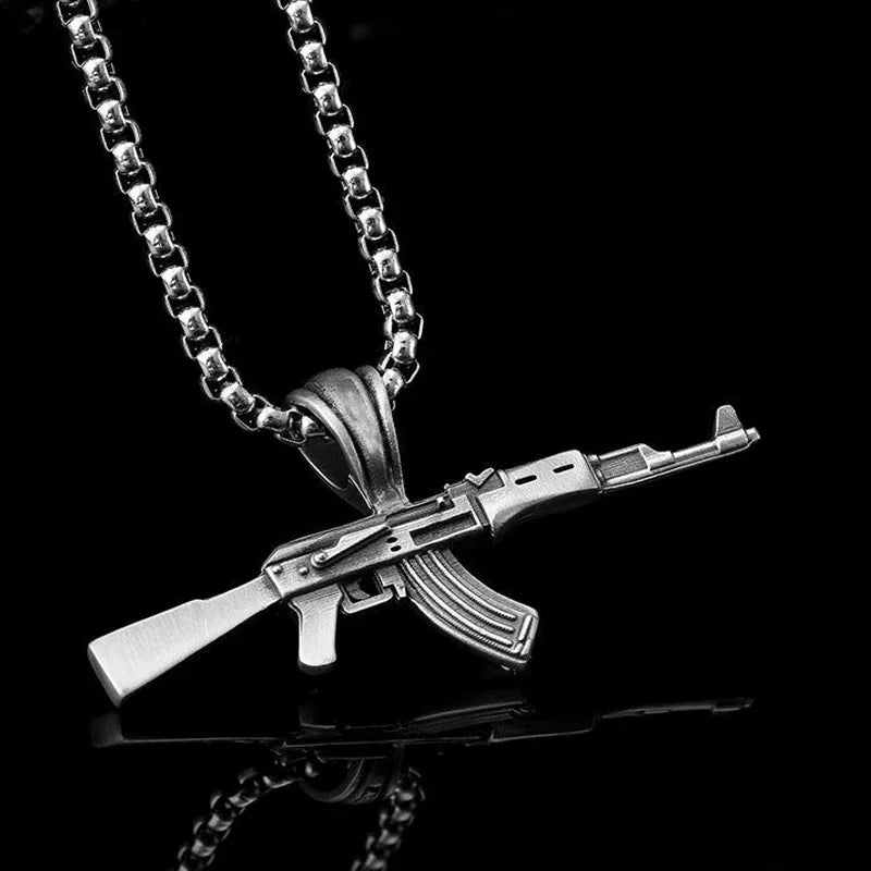 Colar com pingente de submetralhadora Ak-47, elegante e dominador, adequado para joias masculinas personalizadas de hip-hop, rock e punk